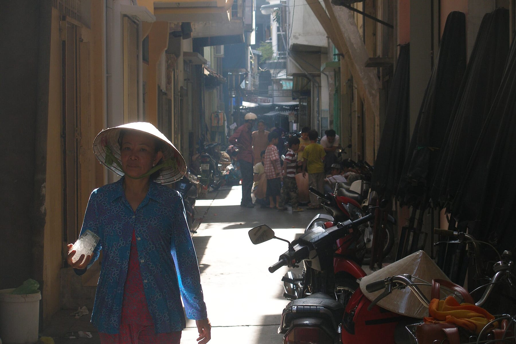 Đường phố Châu Đốc trong hành trình từ Rạch Giá