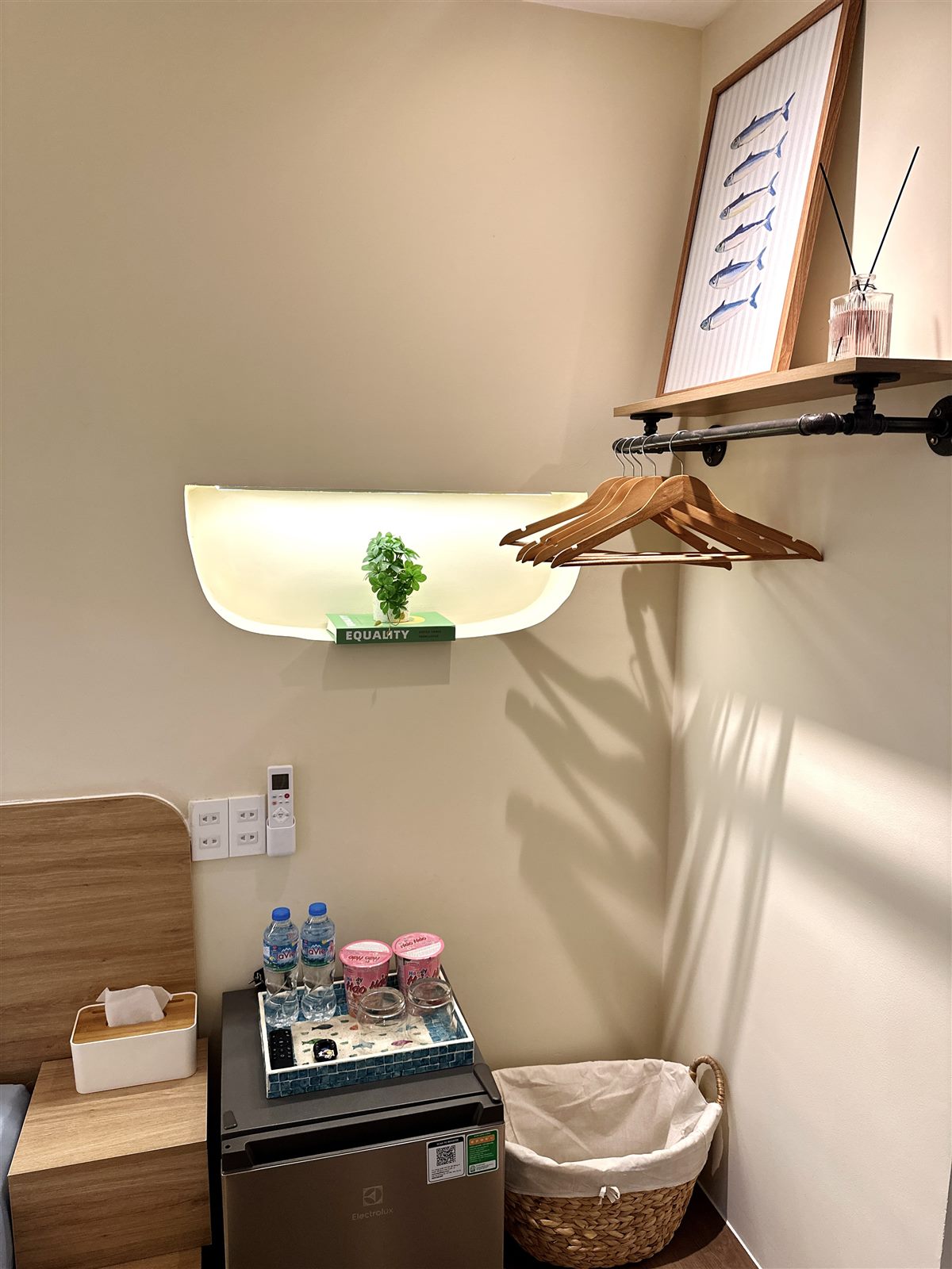 Hidden Stay — 25