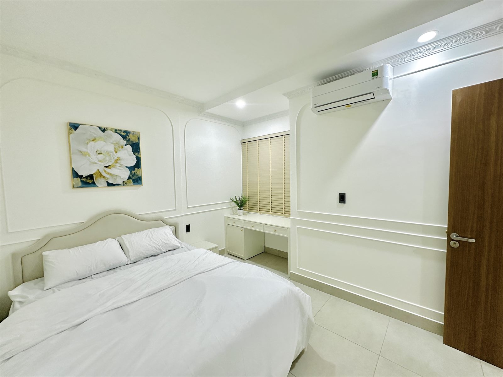 Phòng khách căn hộ S09-13 tân cổ điển view quảng trường và biển tại Rạch Giá — ảnh 14