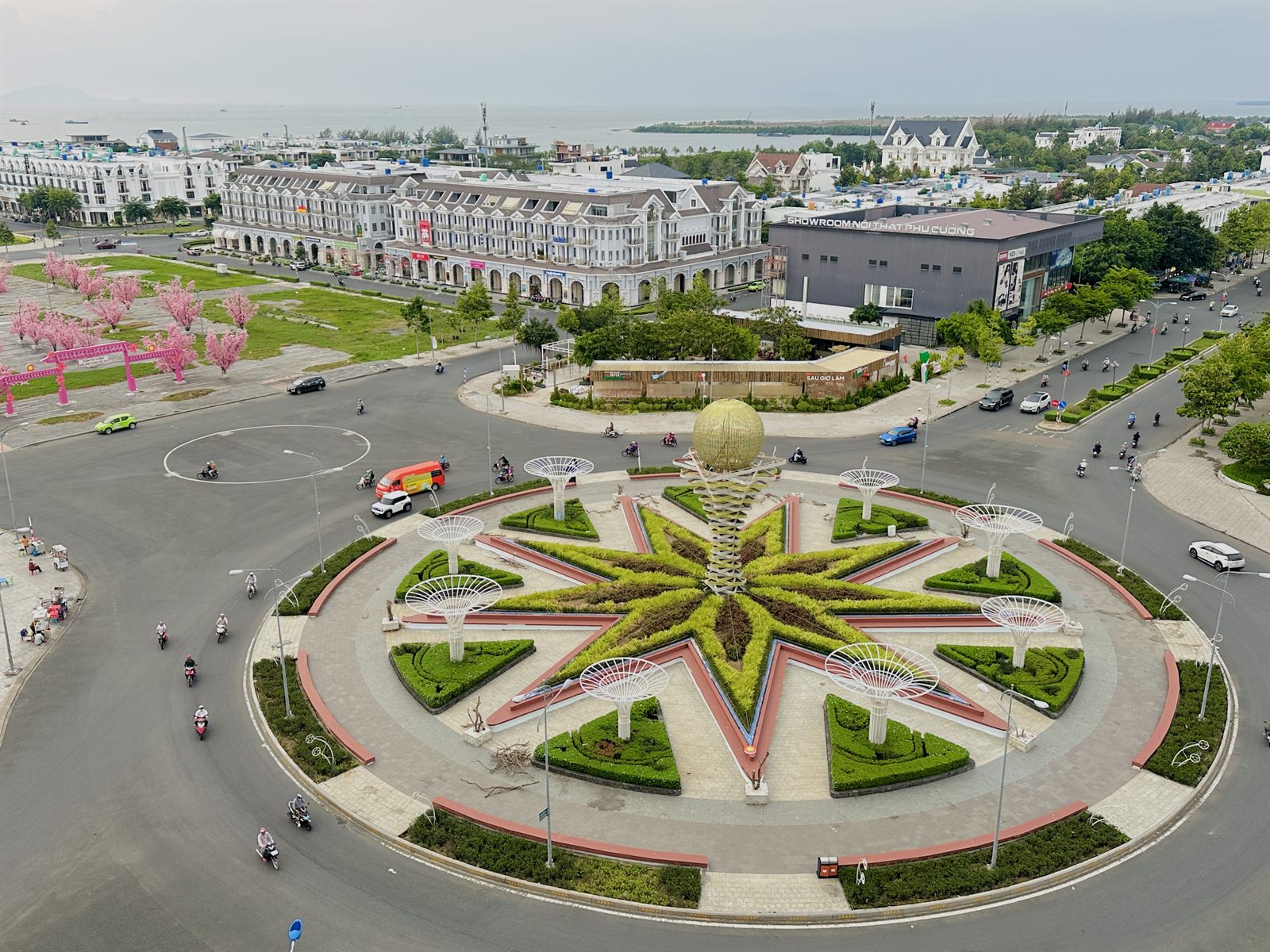 Phòng khách căn hộ S09-13 tân cổ điển view quảng trường và biển tại Rạch Giá — ảnh 16